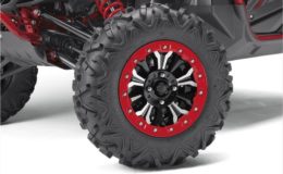 Yamaha-YXZ1000R-SS-SE-wheel-tire-closeup