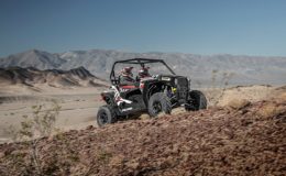 Polaris 2016 RZR S 1000 EPS – Matte White Lighting action