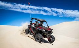 Polaris 2016 RZR S 900 – White Lightning dunes