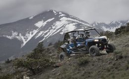 Polaris RZR 4 900 EPS mountain climb